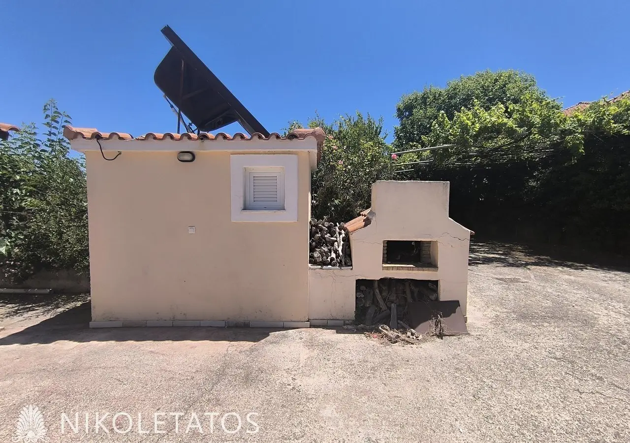 House Of 120 M² With Garden In Svoronata, Greece