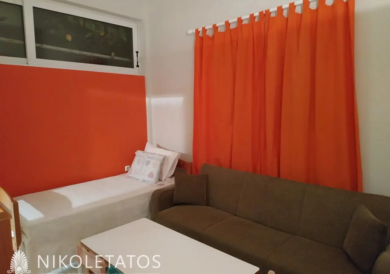 House Of 120 M² With Garden In Svoronata, Greece
