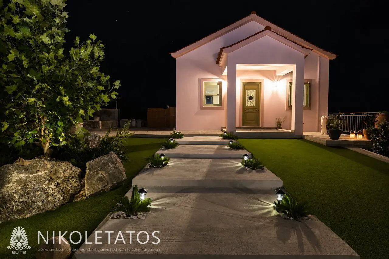 Villa Of 1300 M² With Sea View In Greece