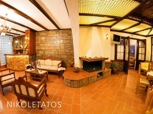 Commercial Property Of 120 M² In Lixouri, Greece