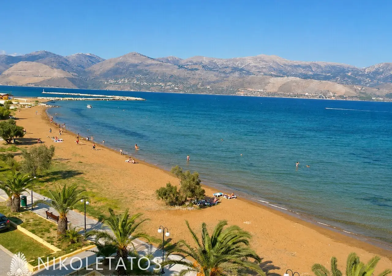 Commercial Property Of 120 M² In Lixouri, Greece