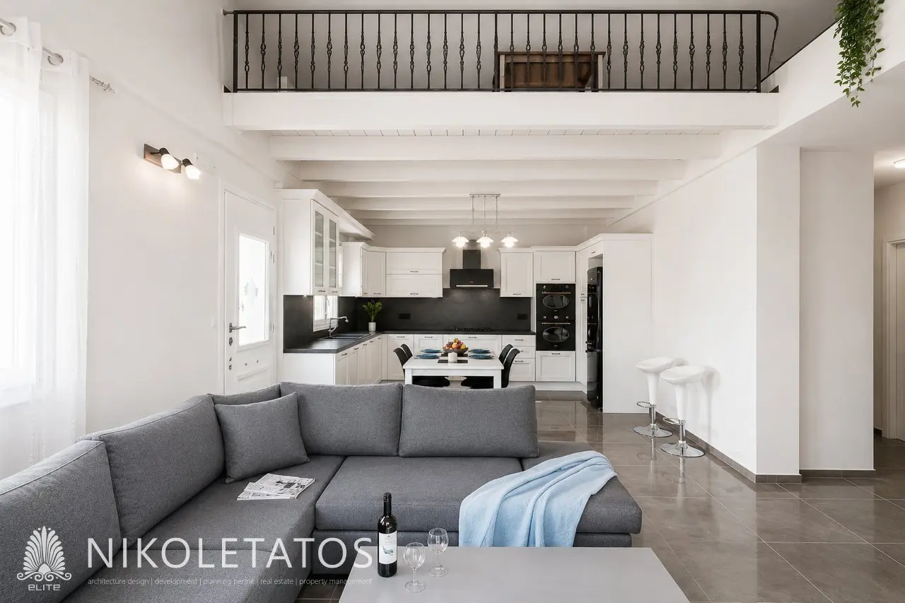 Villa Of 1300 M² With Sea View In Greece
