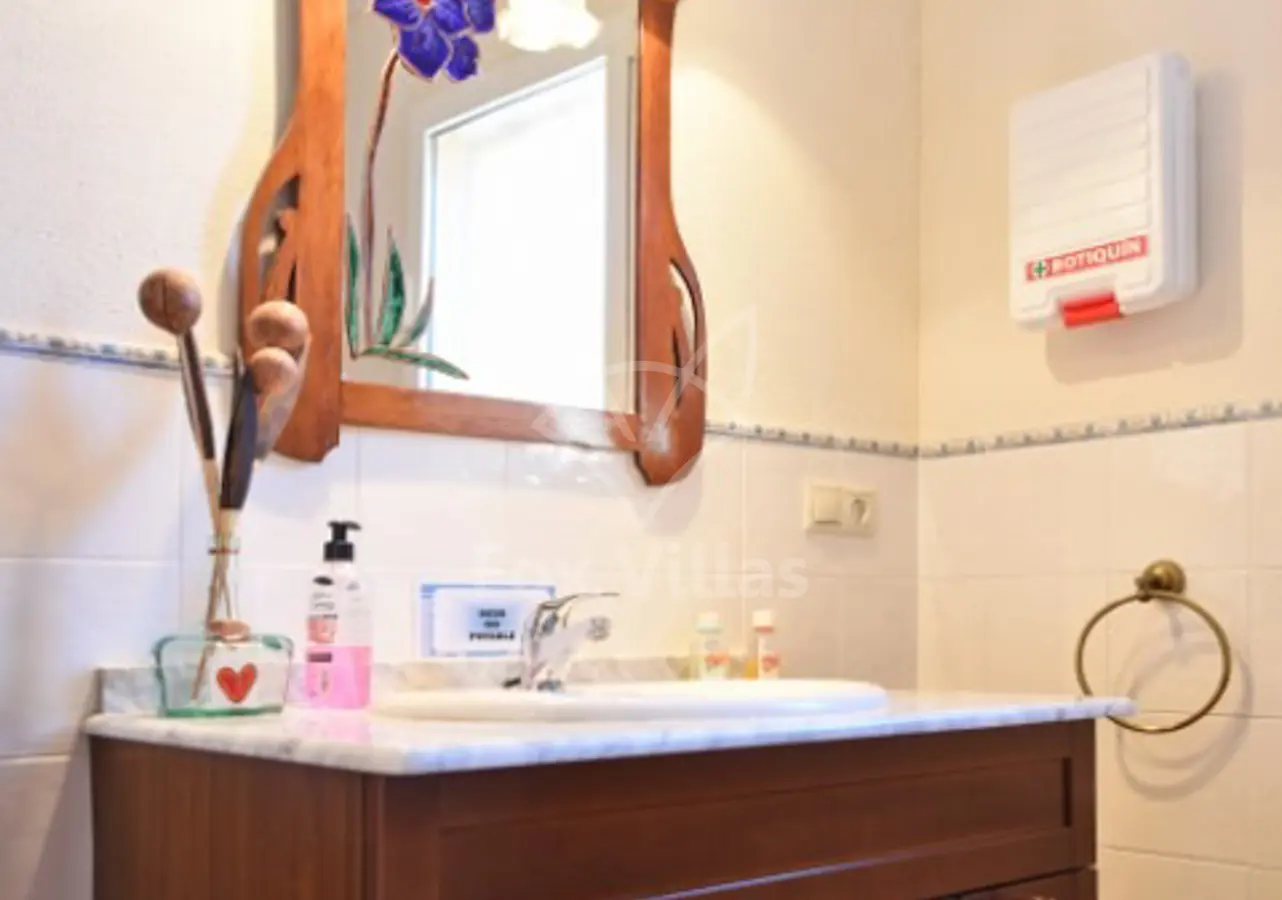 4-bedroom Country House In Jumilla, Spain (160 M²)