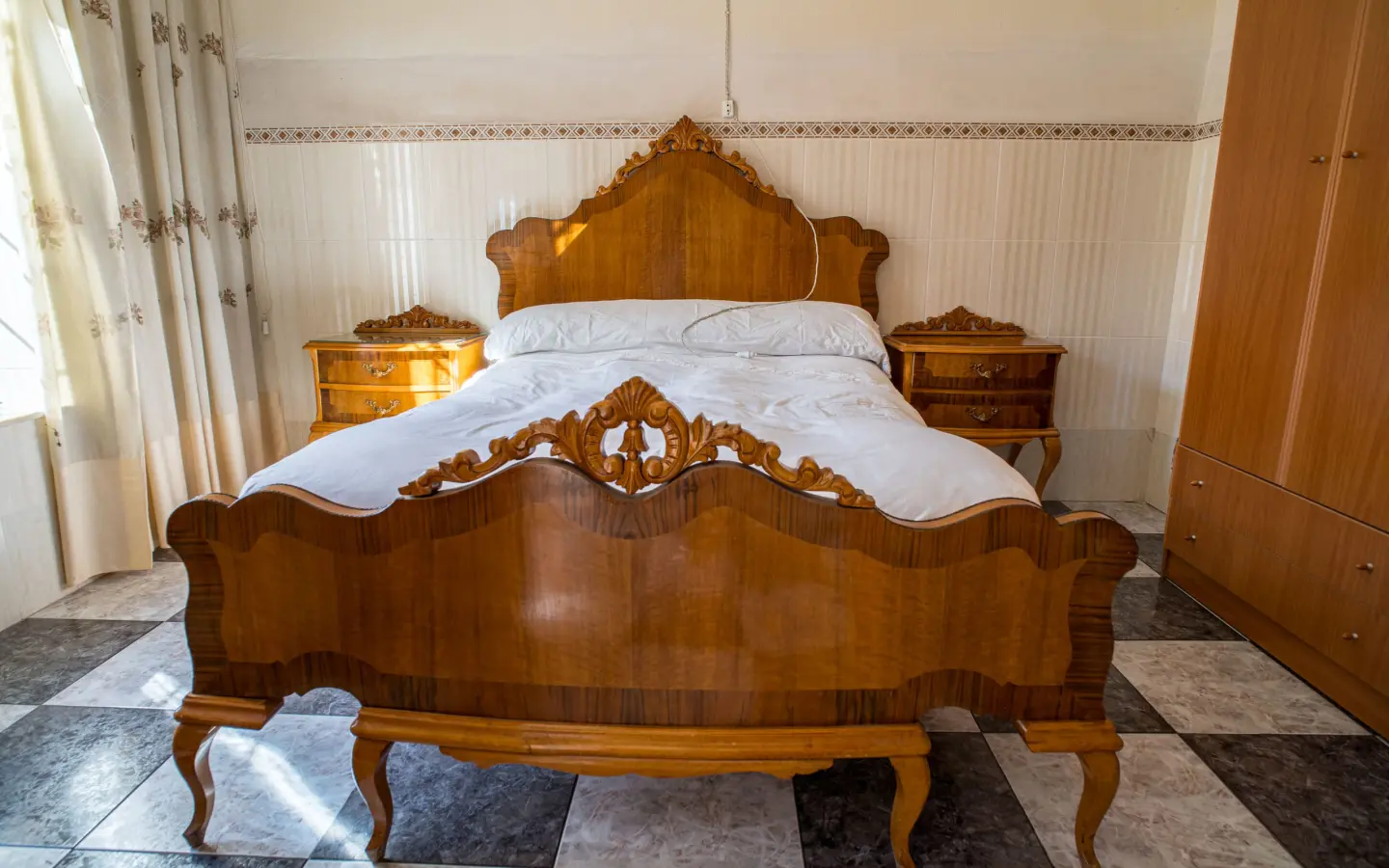 5-bedroom Townhouse In Pinoso, Spain (262 M²)