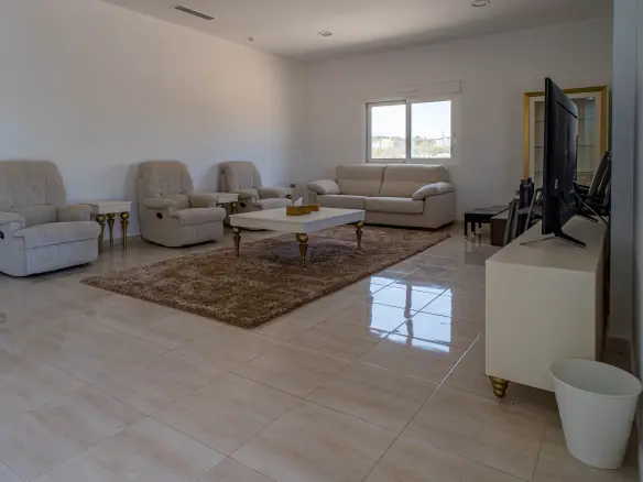 4-bedroom Detached Villa In Pinoso, Spain (209 M²)