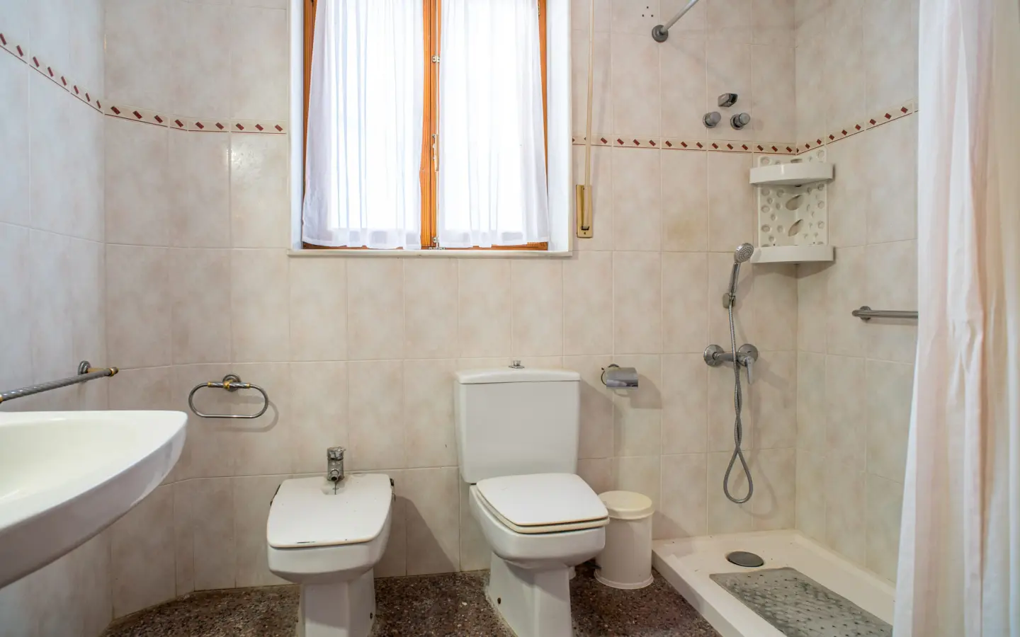 Country House Of 1018 M² In Monovar, Spain
