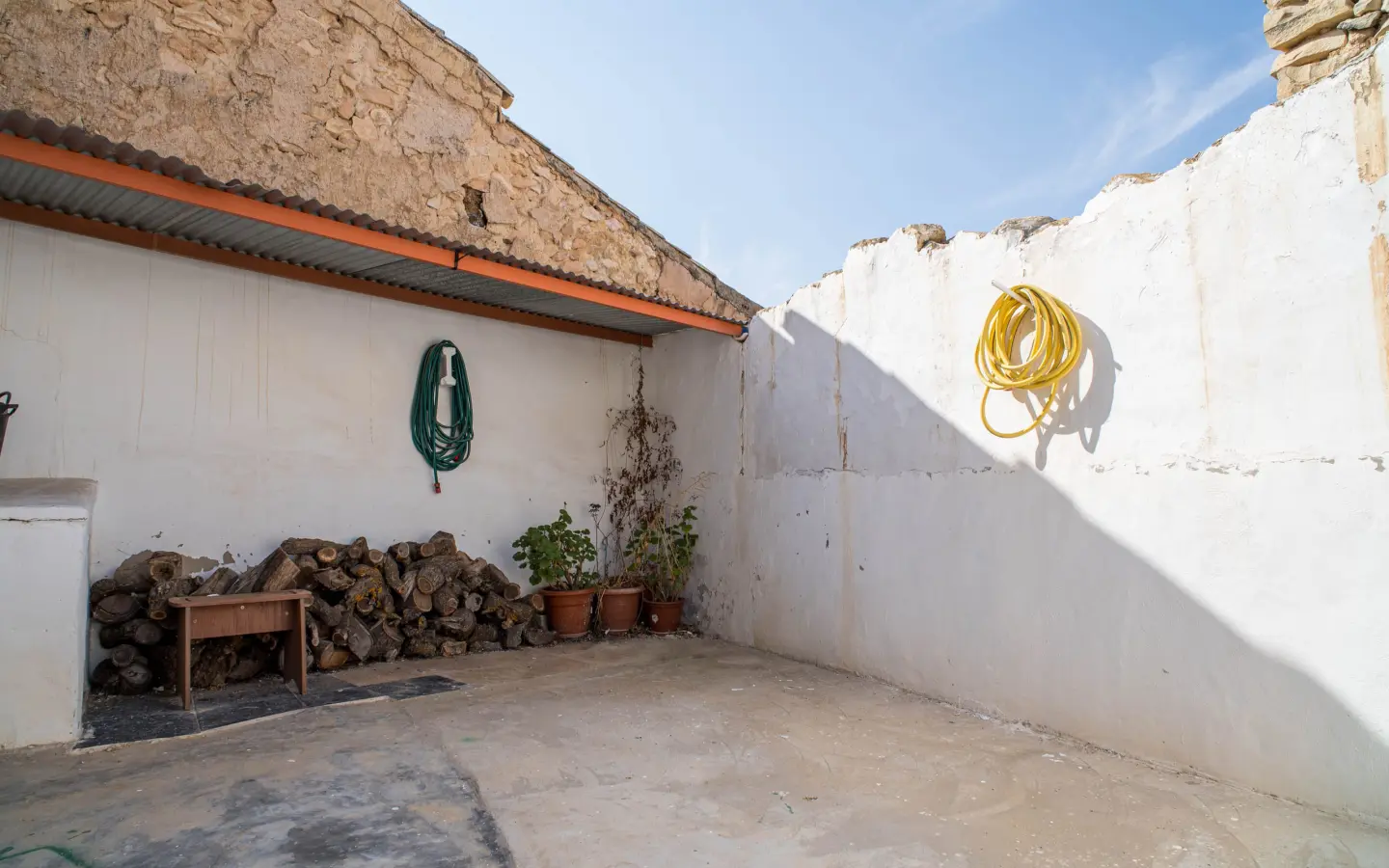Townhouse Of 174 M² In Casas Del Señor, Spain