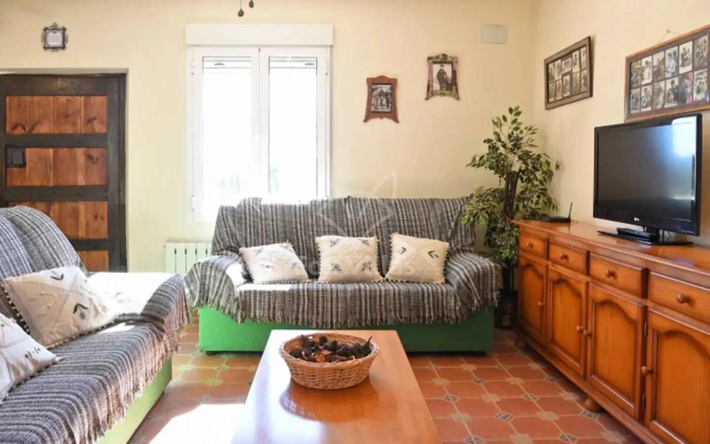 4-bedroom Country House In Jumilla, Spain (160 M²)