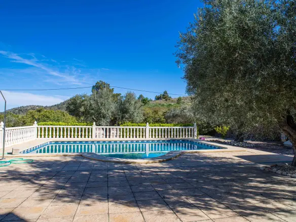 3-bedroom Detached Villa In La Zarza, Spain (222 M²)