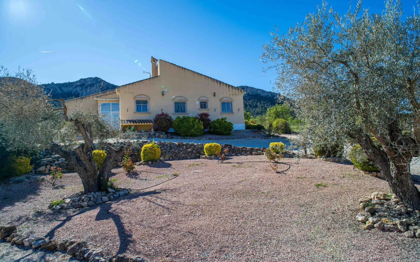 3-bedroom Detached Villa In La Zarza, Spain (222 M²)