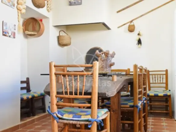 4-bedroom Country House In Jumilla, Spain (160 M²)
