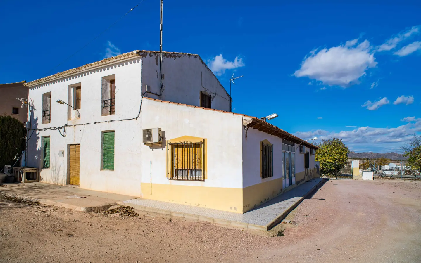 Country House Of 627 M² In Raspay, Spain