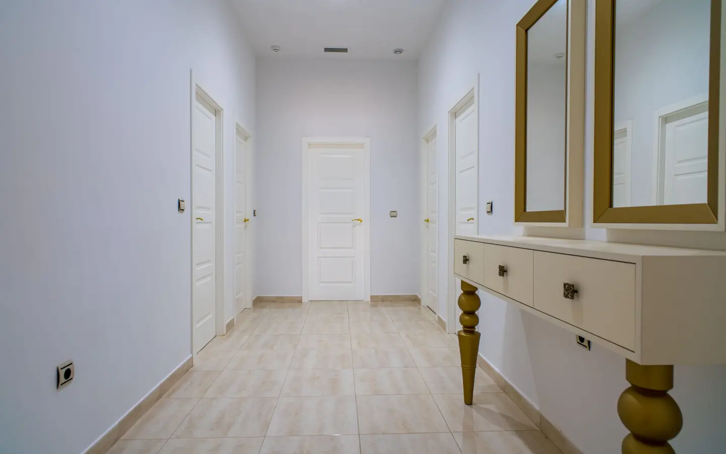 4-bedroom Detached Villa In Pinoso, Spain (209 M²)