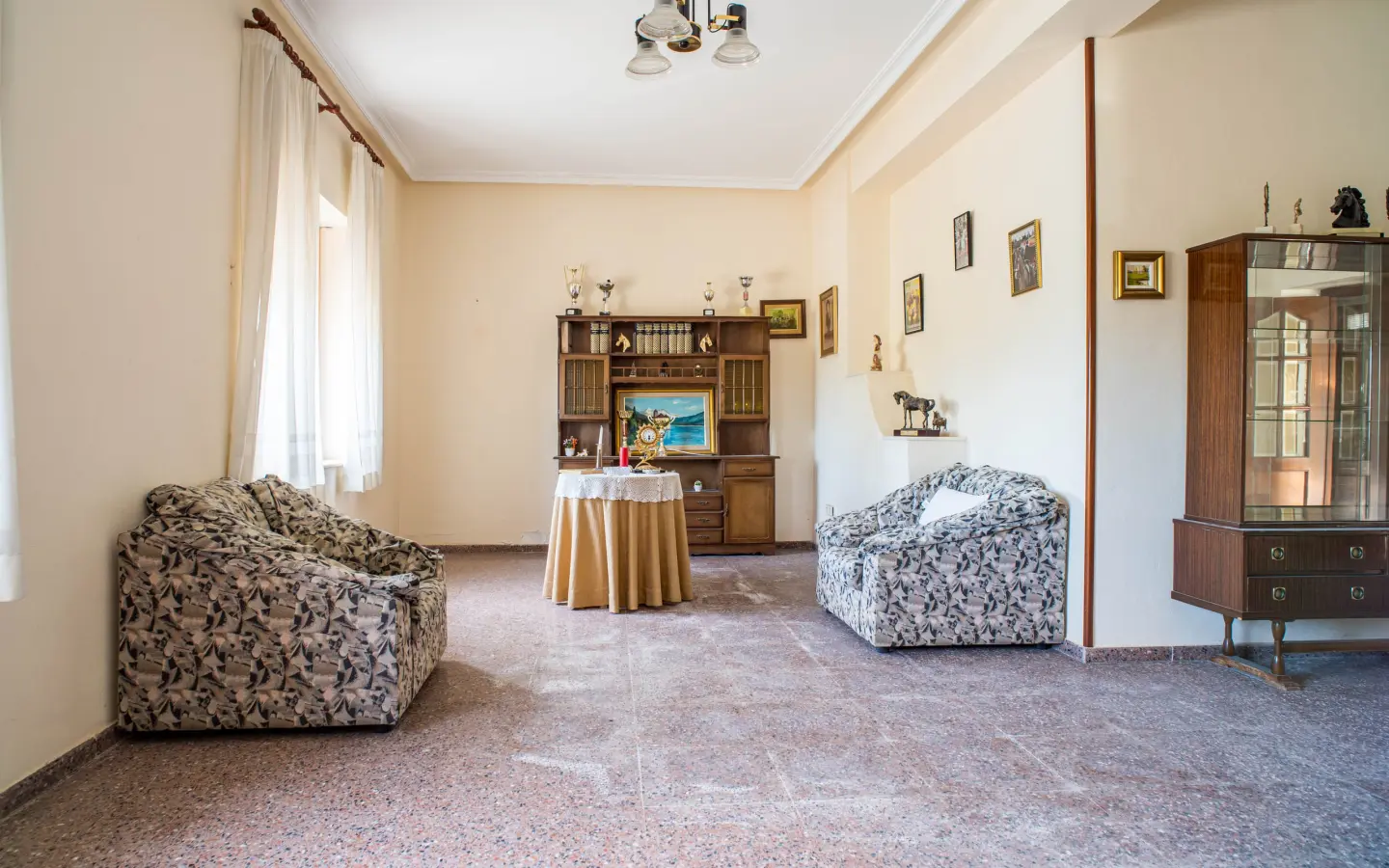 Country House Of 1018 M² In Monovar, Spain