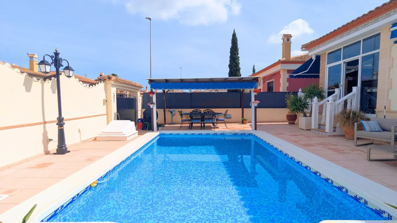 Detached Villa Of 106 M² In Bigastro, Spain