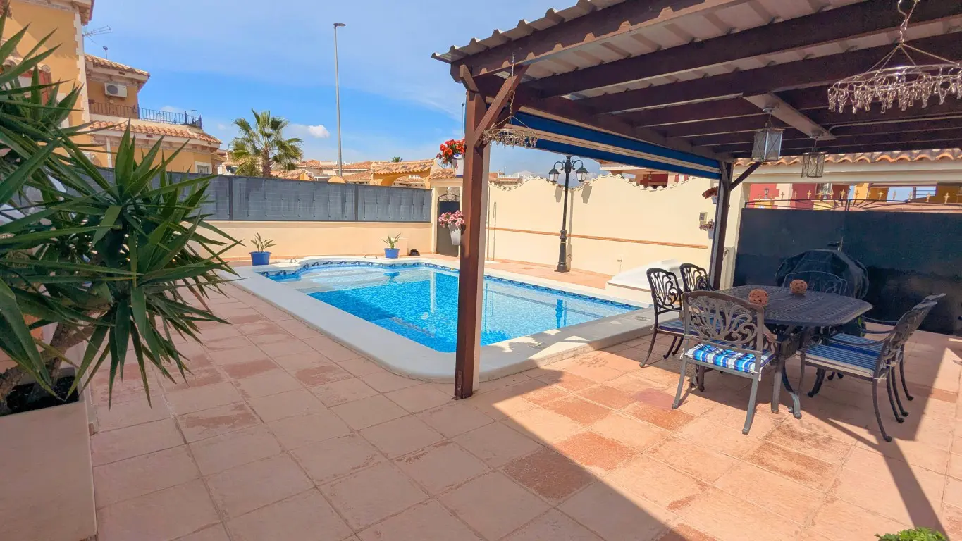 Detached Villa Of 106 M² In Bigastro, Spain