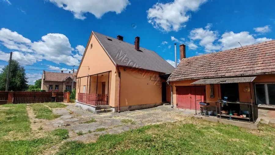 House Of 100 M² In Somogyapáti, Baranya