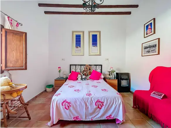 6-bedroom Country House In Pinoso, Spain (318 M²)