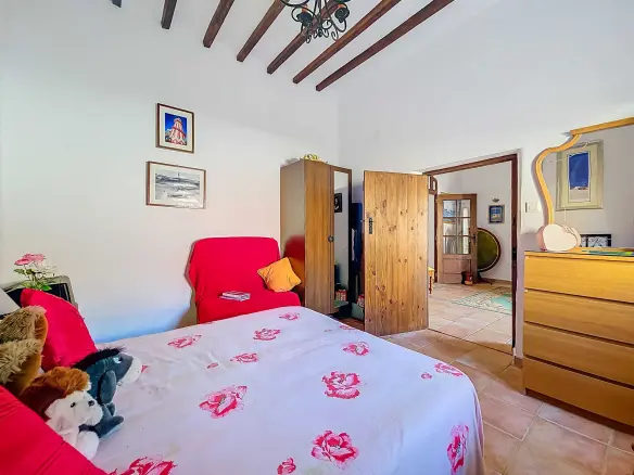 6-bedroom Country House In Pinoso, Spain (318 M²)