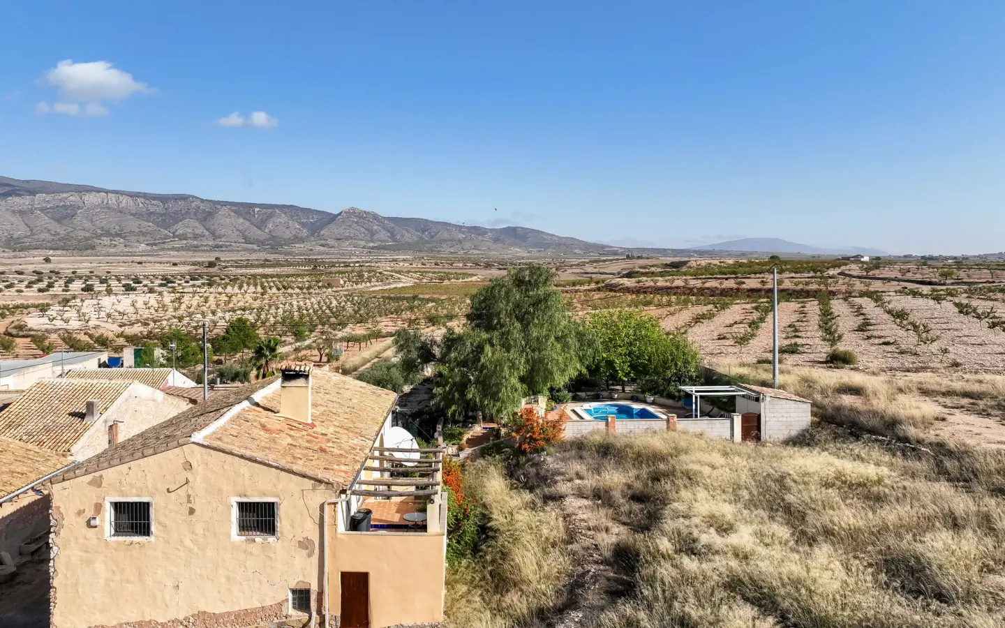 6-bedroom Country House In Pinoso, Spain (318 M²)