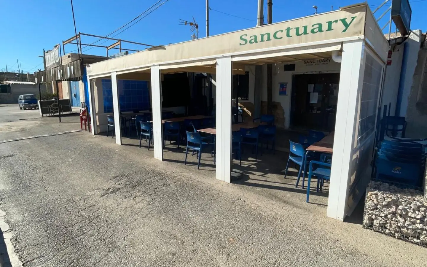 Commercial In Pinoso, Spain (160 M²)