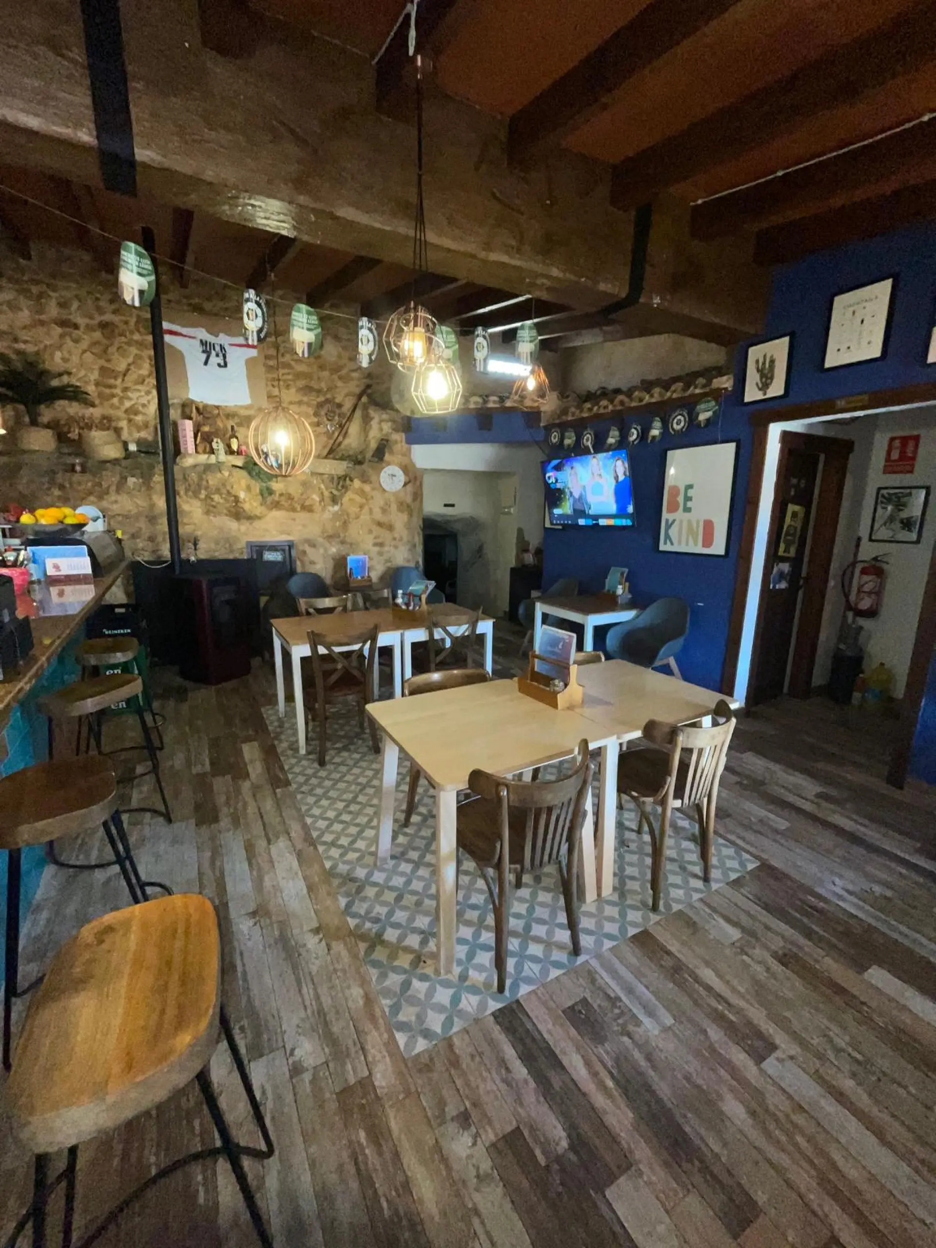 Commercial Of 160 M² In Pinoso, Spain