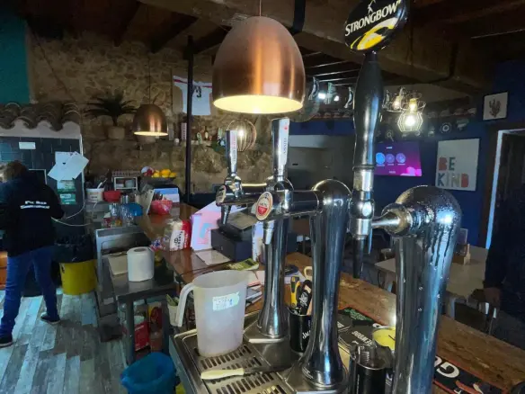Commercial In Pinoso, Spain (160 M²)