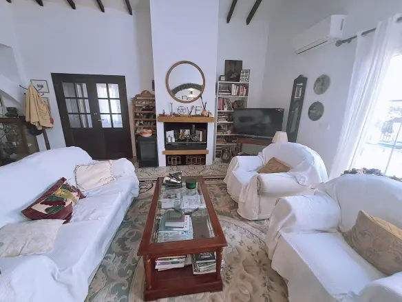 6-bedroom Country House In Sax, Spain (400 M²)