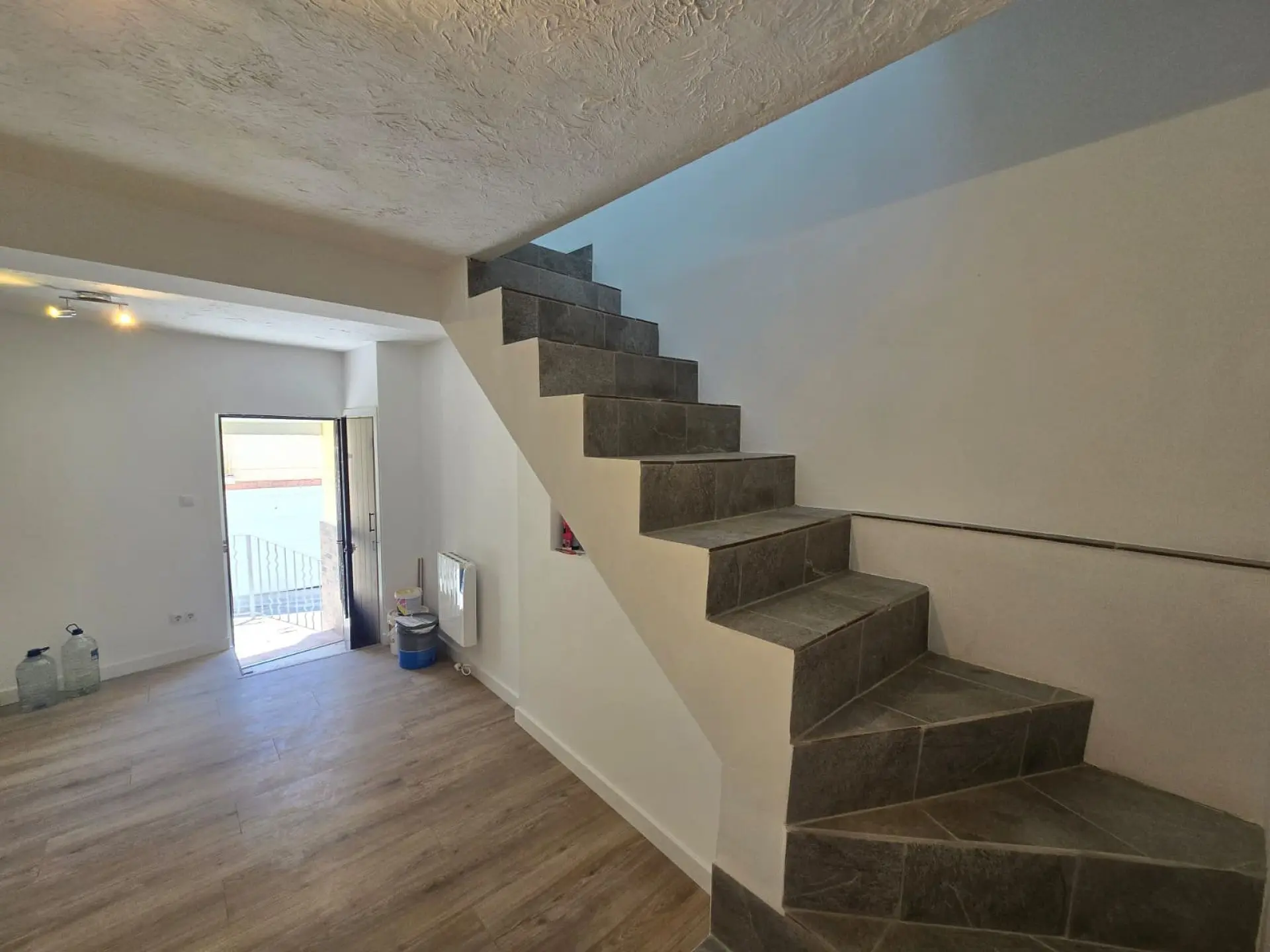 Townhouse Of 72 M² In Sax