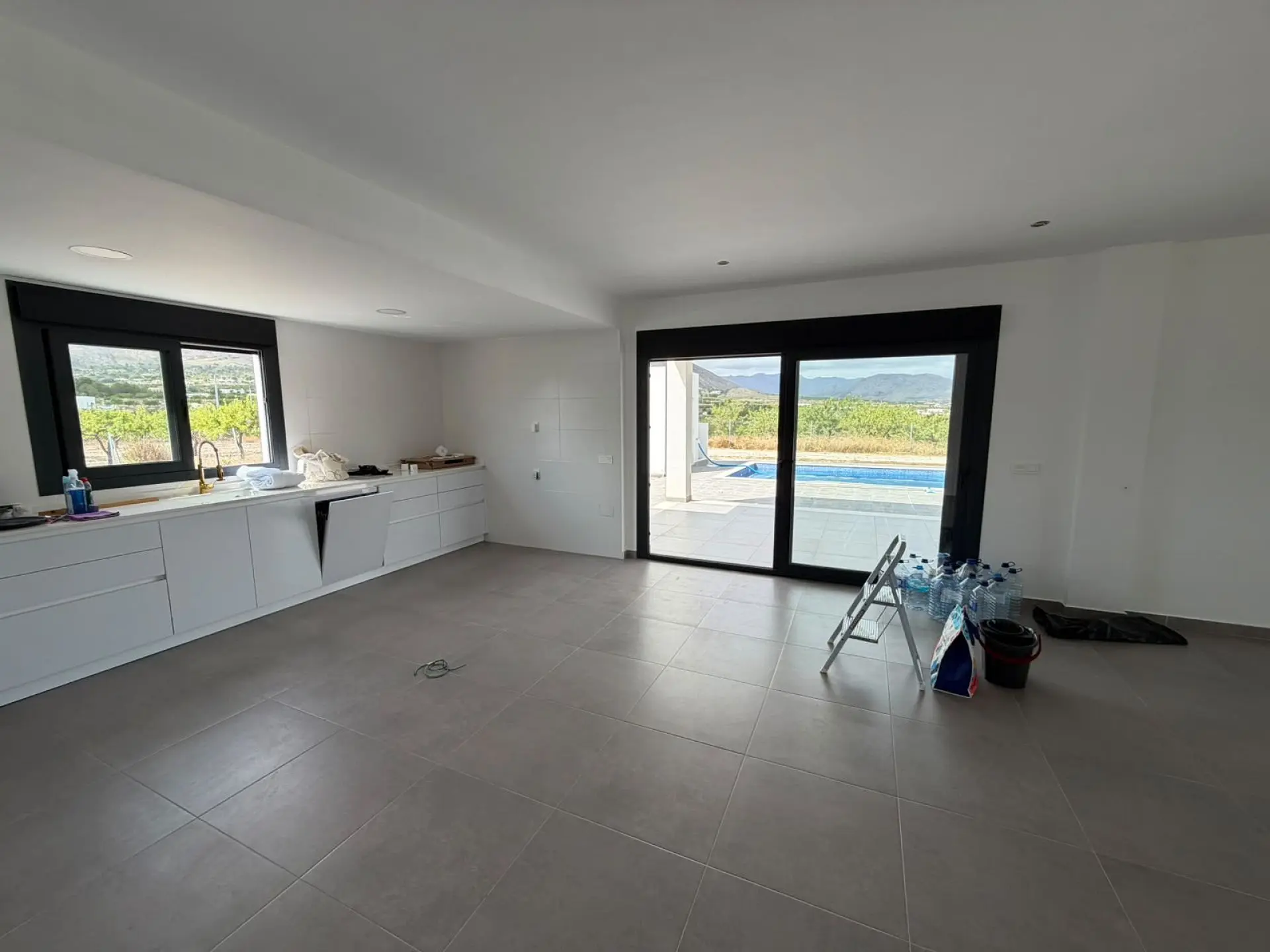 Detached Villa Of 177 M² In Macisvenda, Spain