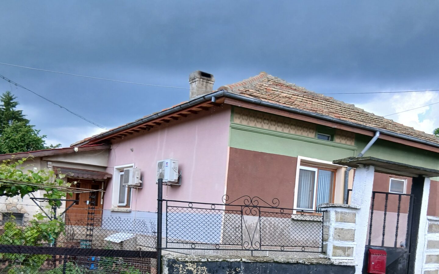 Country House Of 120 M² With Proximity To Sea And Constanta In Preselentsi, Dobrich Region