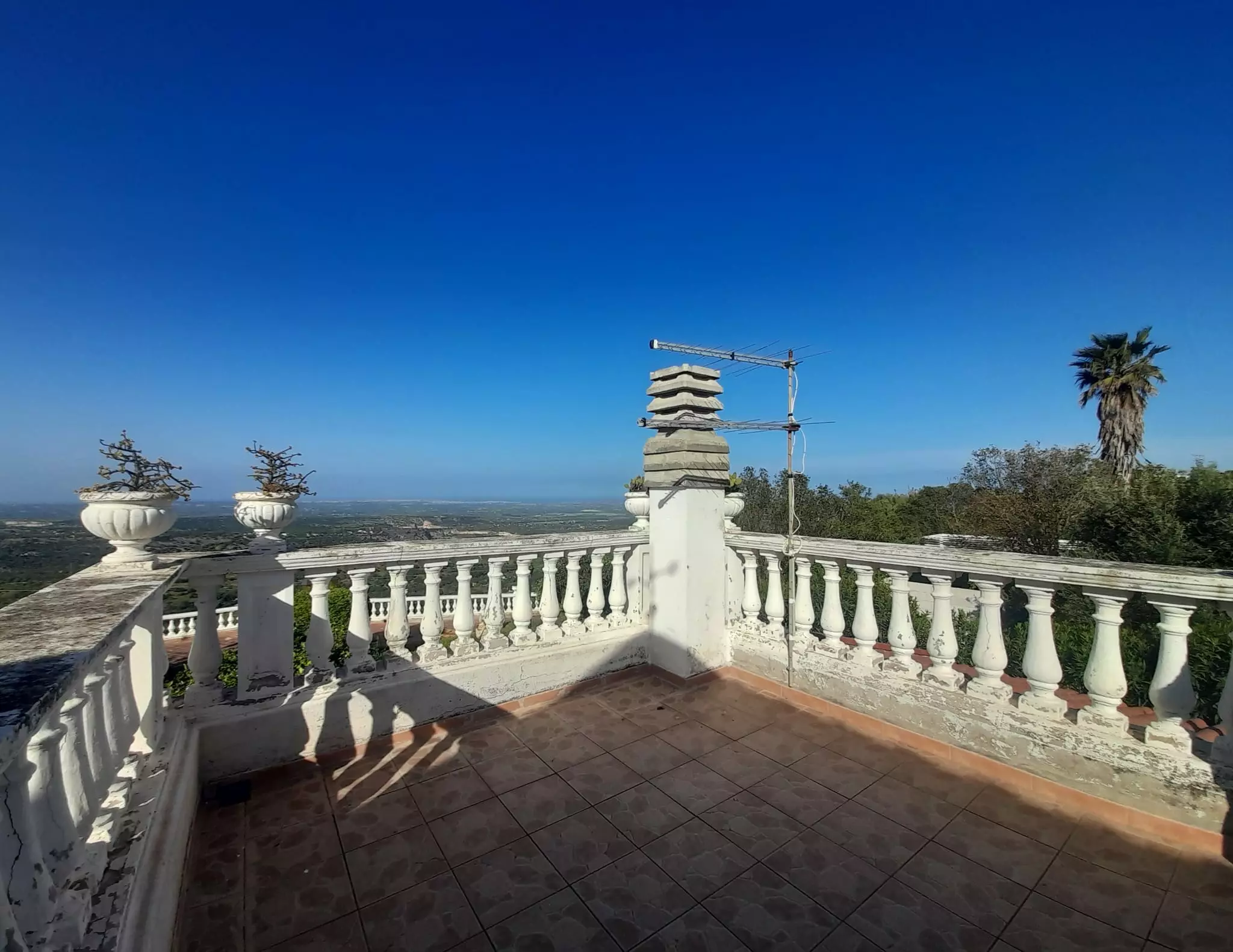 Villa Of 200 M² With Sea View In Noto