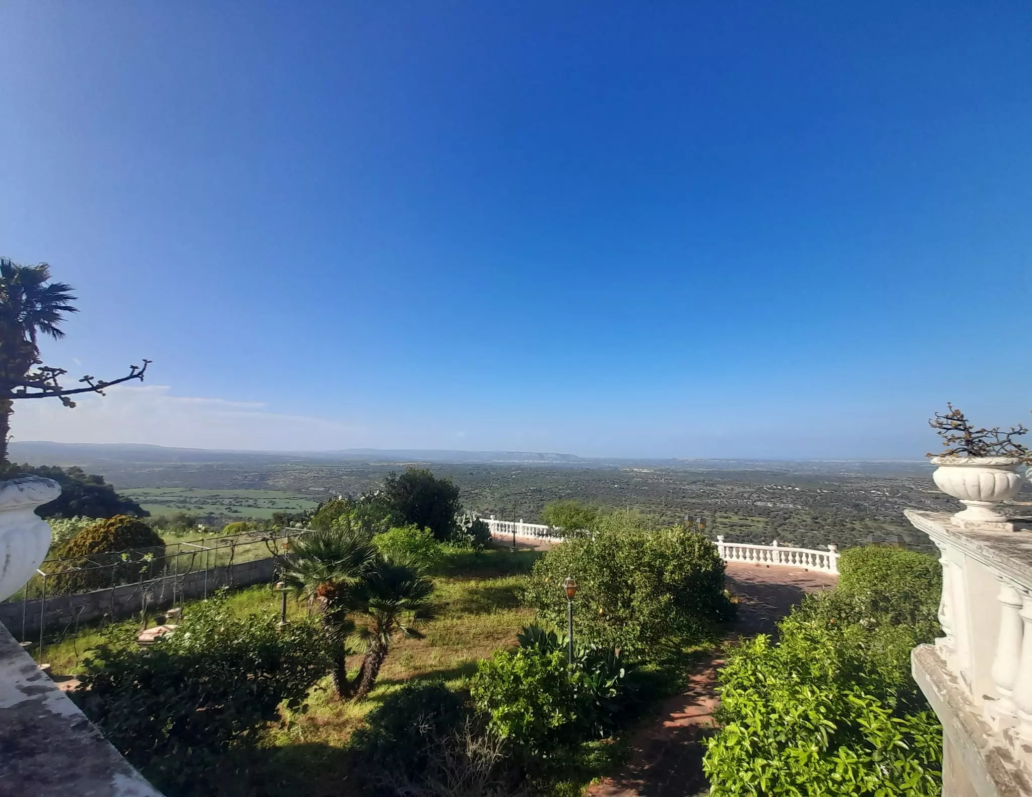 Villa Of 200 M² With Sea View In Noto
