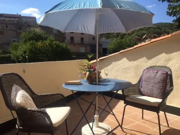 3-bedroom House In Cessenon Sur Orb, France (90 M²)