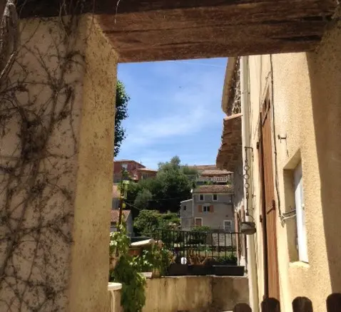 3-bedroom House In Cessenon Sur Orb, France (90 M²)