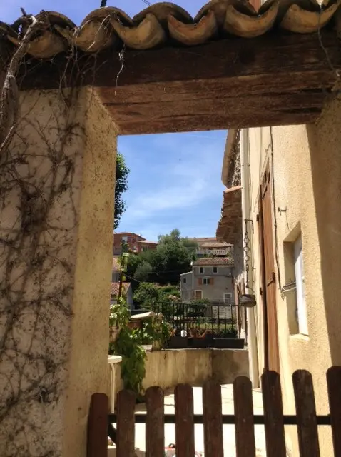 House Of 90 M² In Cessenon Sur Orb, France