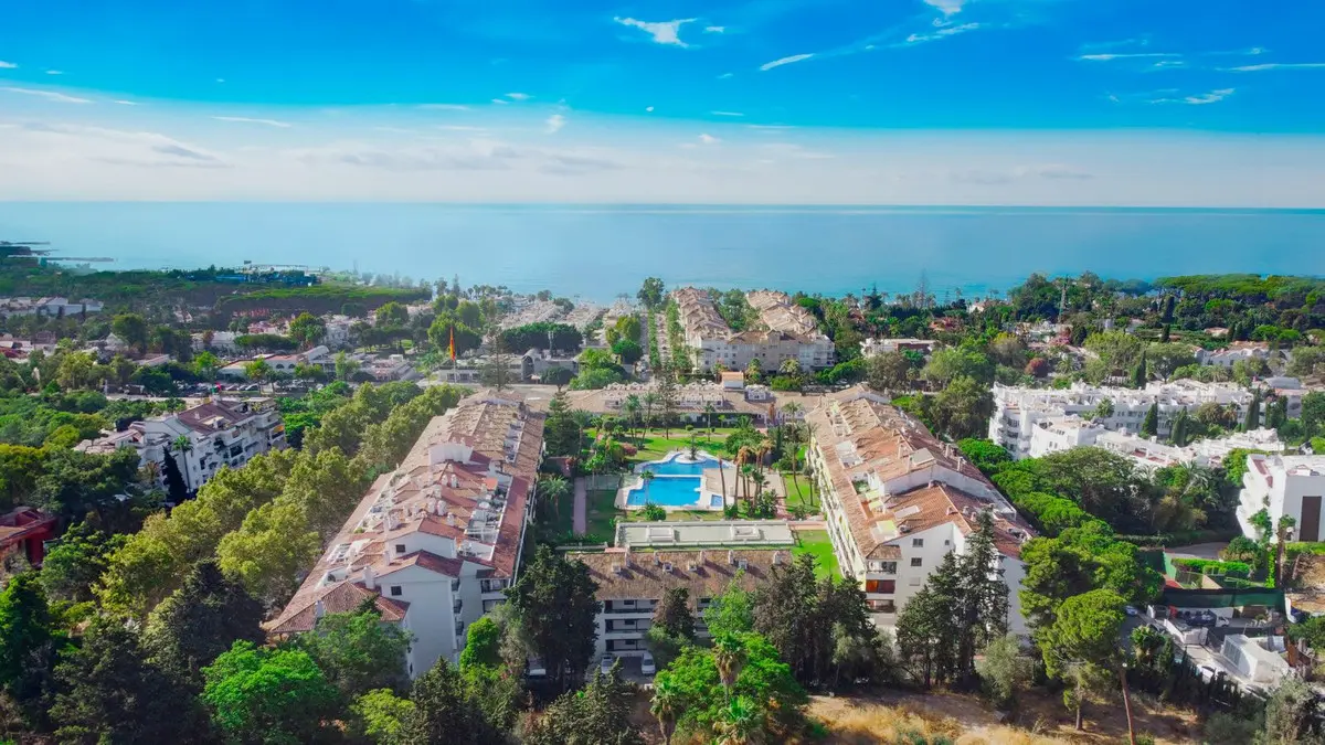 Apartment Of 60 M² With Top Floor In The Golden Mile, Spain