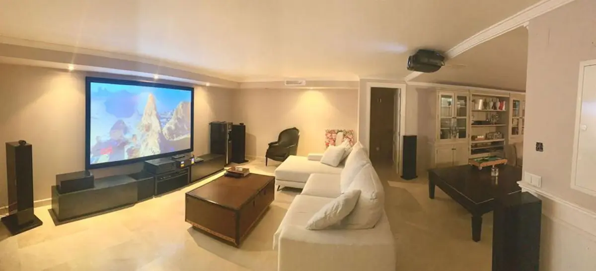 Semi-detached House Of 250 M² With Sea View In Costalita, Spain