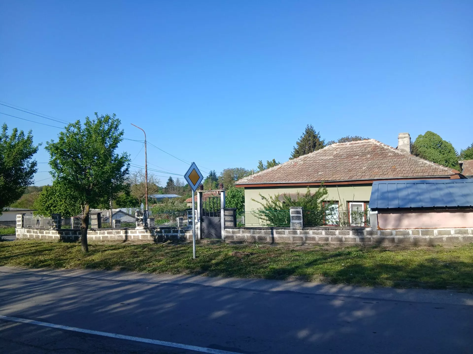 Country House Of 120 M² With Proximity To Sea And Constanta In Preselentsi, Dobrich Region
