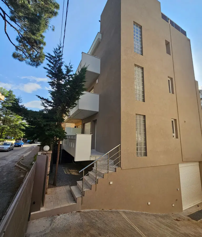 Detached House Of 215 M² In Athens