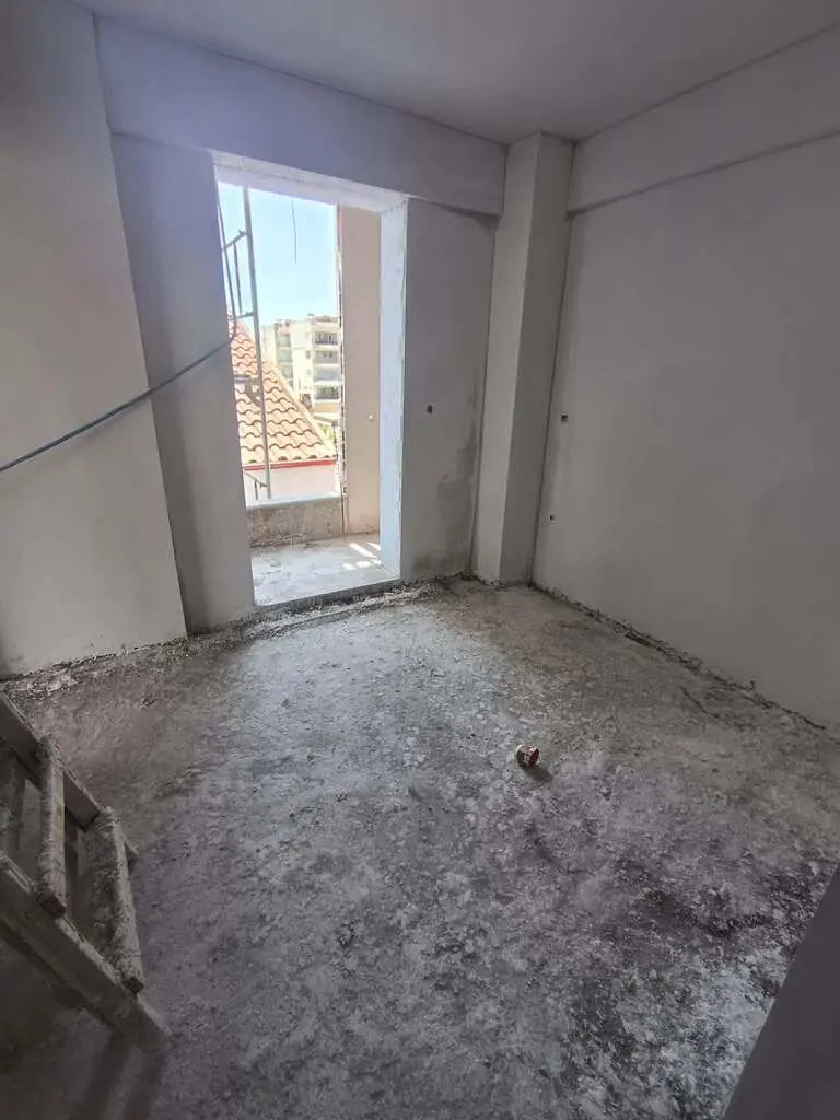 For Sale Flat 92 M² In Thessaloniki