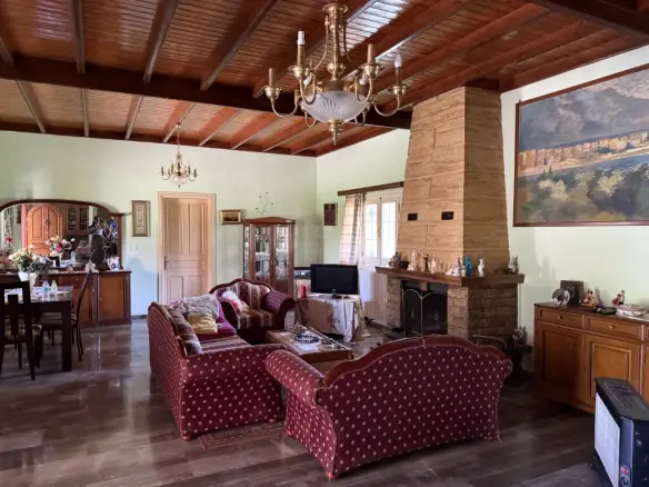 Complex Of 544 M² In Corfu