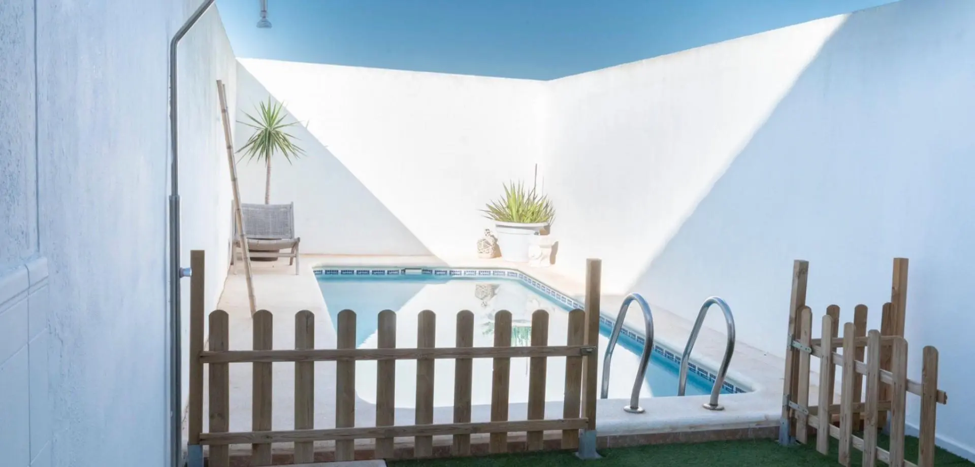 Terraced House Of 180 M² In Santiago De La Ribera, Spain