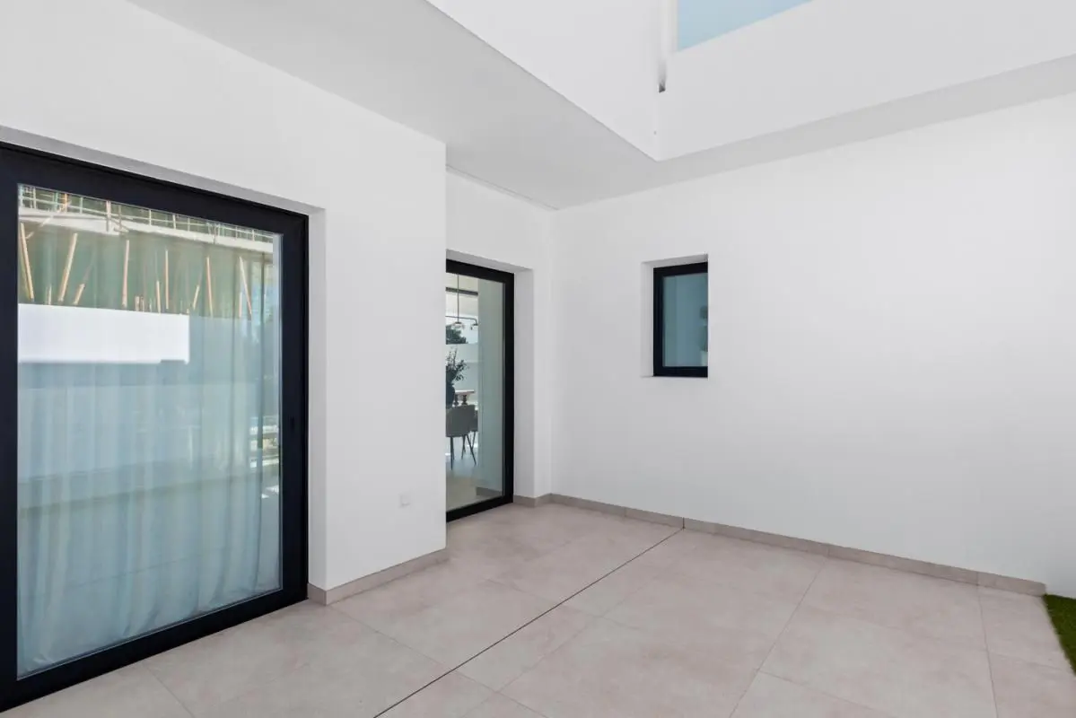 Villa Of 311 M² In Polop, Spain