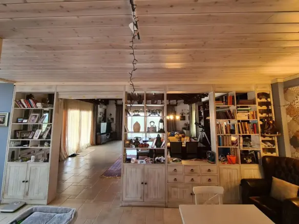 Detached House Of 660 M² In The Suburbs Of Thessaloniki