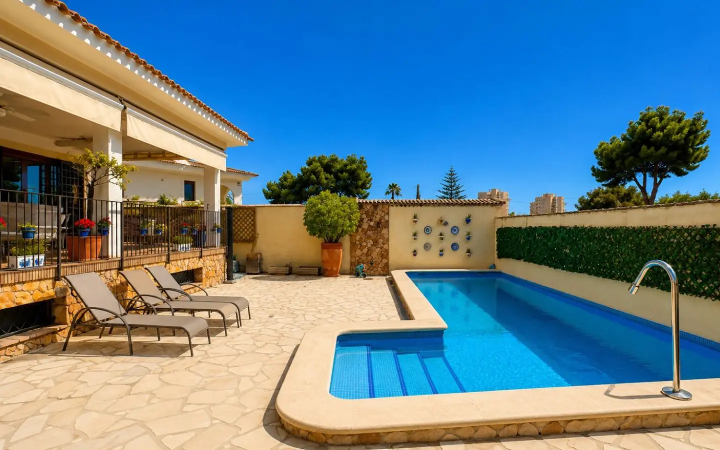 Villa Of 450 M² With Sea View In Orihuela Costa, Spain