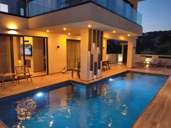 Villa Of 220 M² In Attica