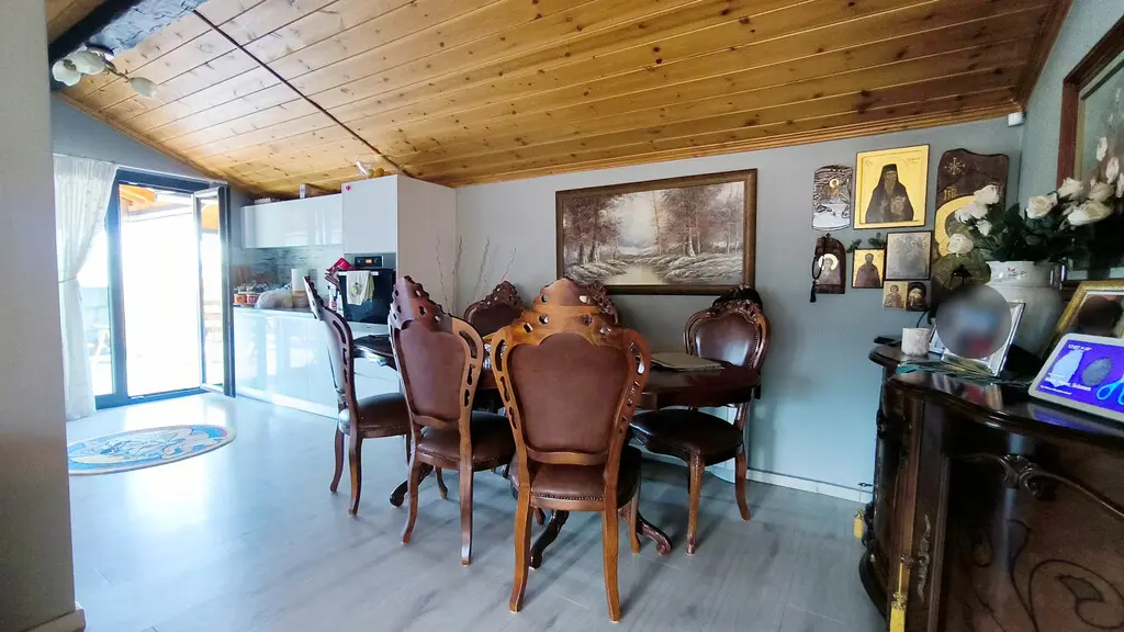 Duplex Of 220 M² In Olympic Coast