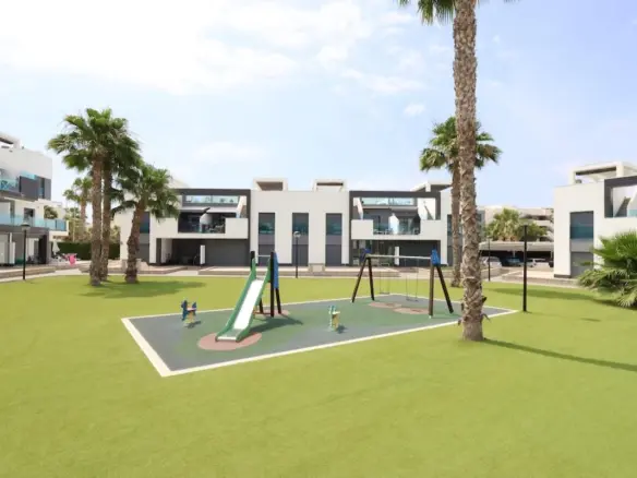 Apartment Of 77 M² In Guardamar Del Segura