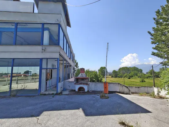 Commercial Property Of 1386 M² On The Olympic Coast